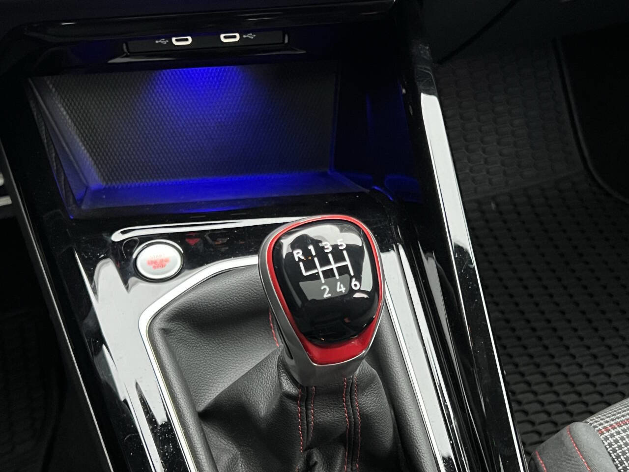 Used 2023 Volkswagen GTI SE image 29