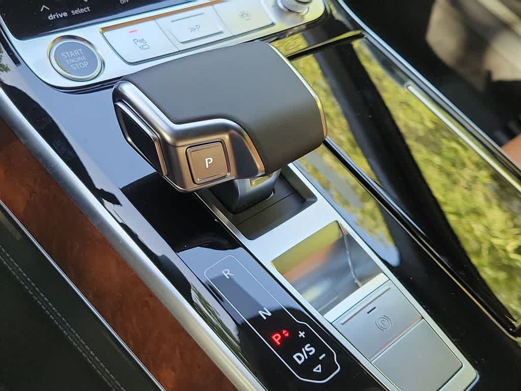 New 2026 Audi A8 L 3.0T AWD/4WD image 17