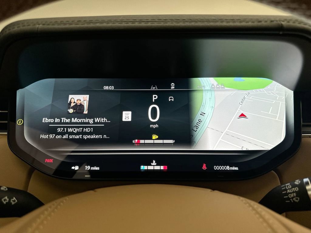 New 2025 Land Rover Range Rover SE image 14