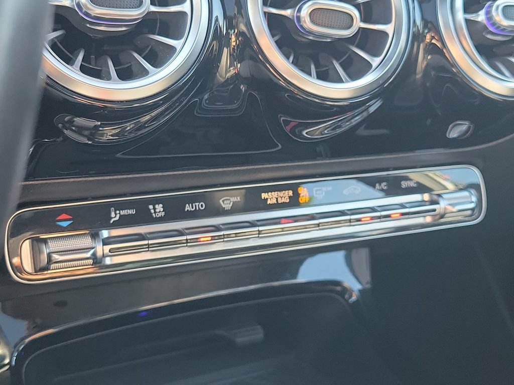 Used 2020 Mercedes-Benz A 220 4MATIC image 34