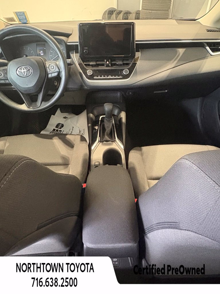 Used 2023 Toyota Corolla LE w/ Carpet Mat Package (TMS) FWD image 17