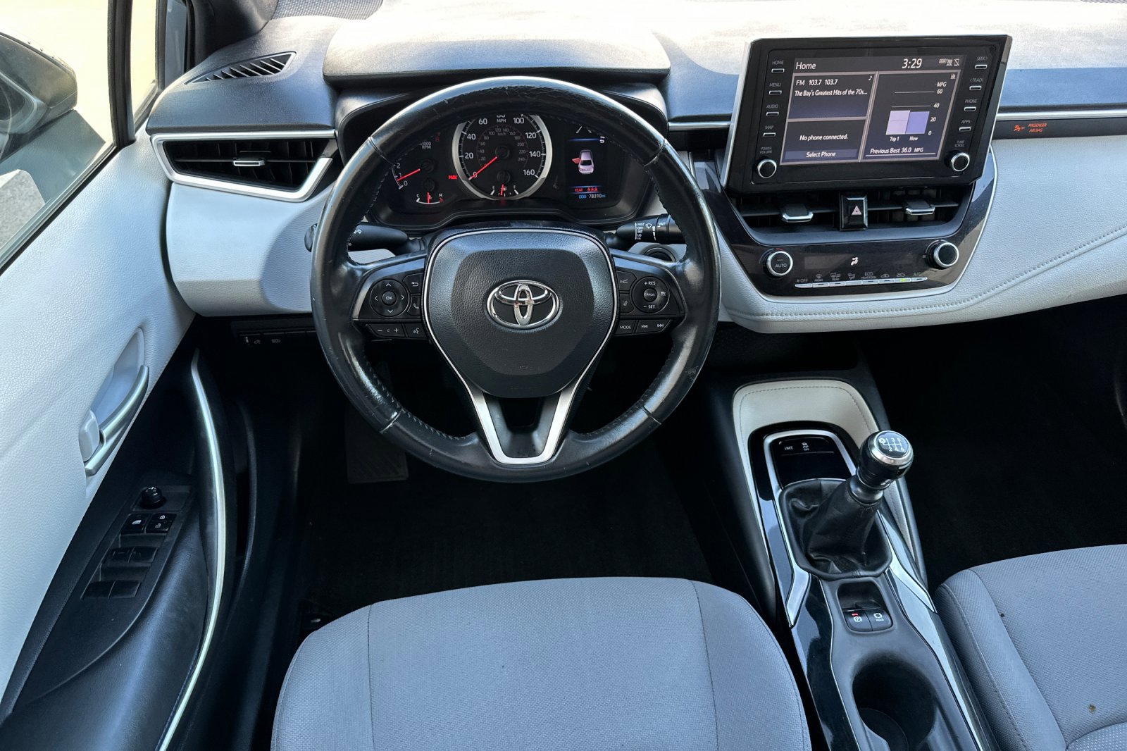 Used 2020 Toyota Corolla SE FWD image 16