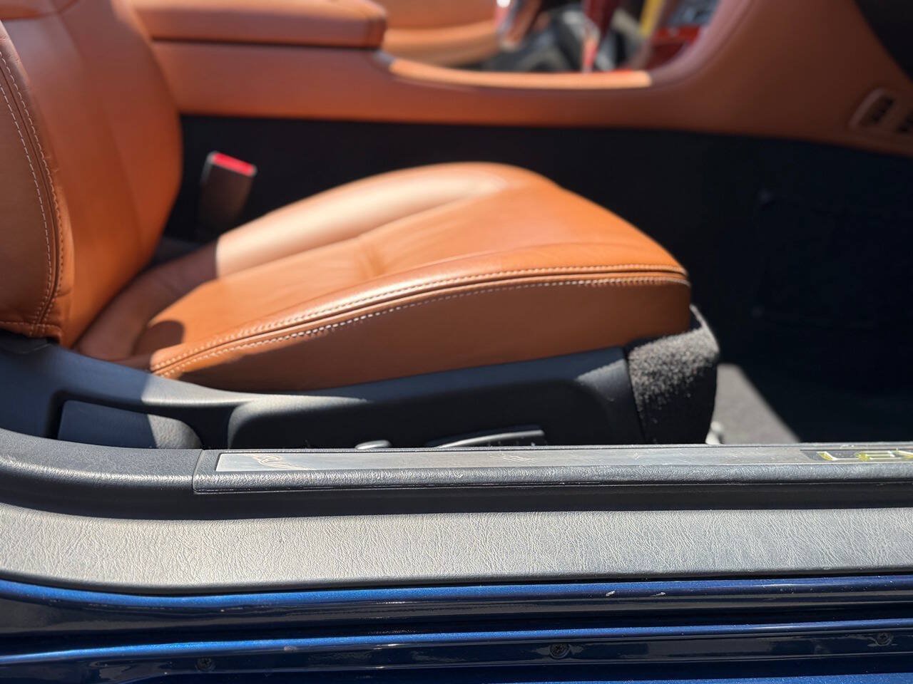 Used 2005 Lexus SC 430 Convertible w/ Preferred Accessory Pkg RWD image 68