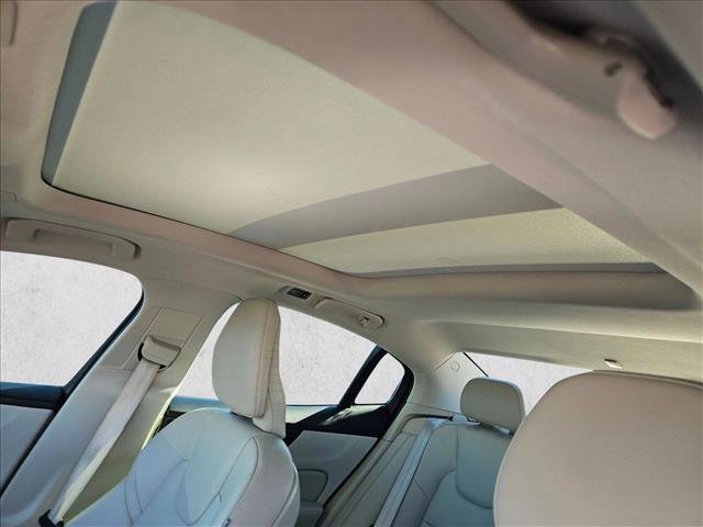 Used 2019 Volvo S60 T5 Momentum w/ Premium Package image 15