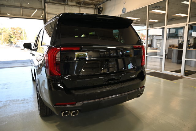 New 2026 GMC Yukon Denali Ultimate AWD/4WD image 6