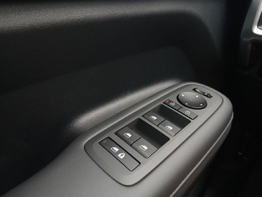 New 2026 Hyundai Santa Fe SEL FWD image 17