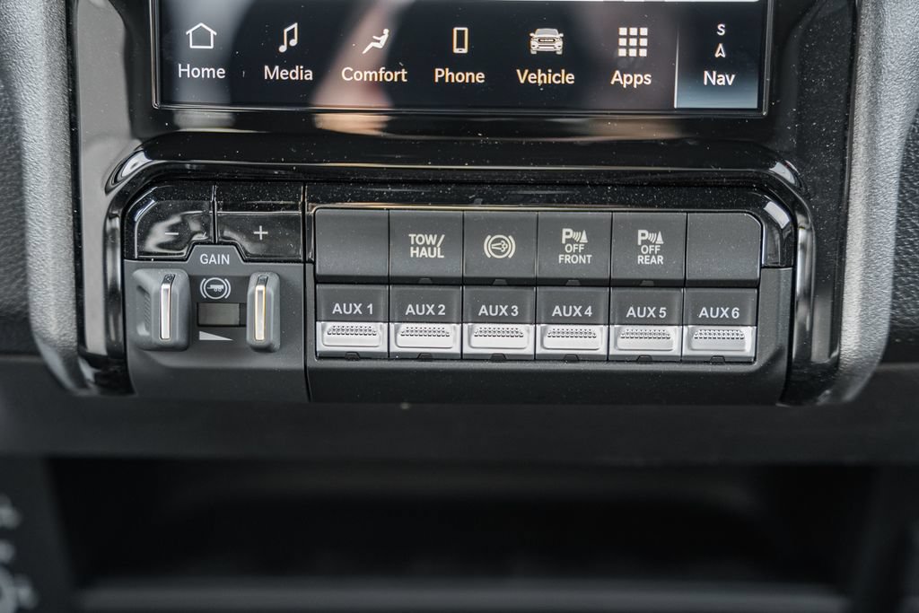New 2026 RAM 2500 Tradesman w/ Safety Group AWD/4WD image 26