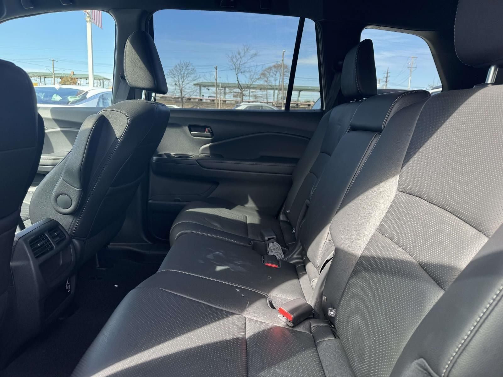 Used 2023 Honda Passport EX-L image 14