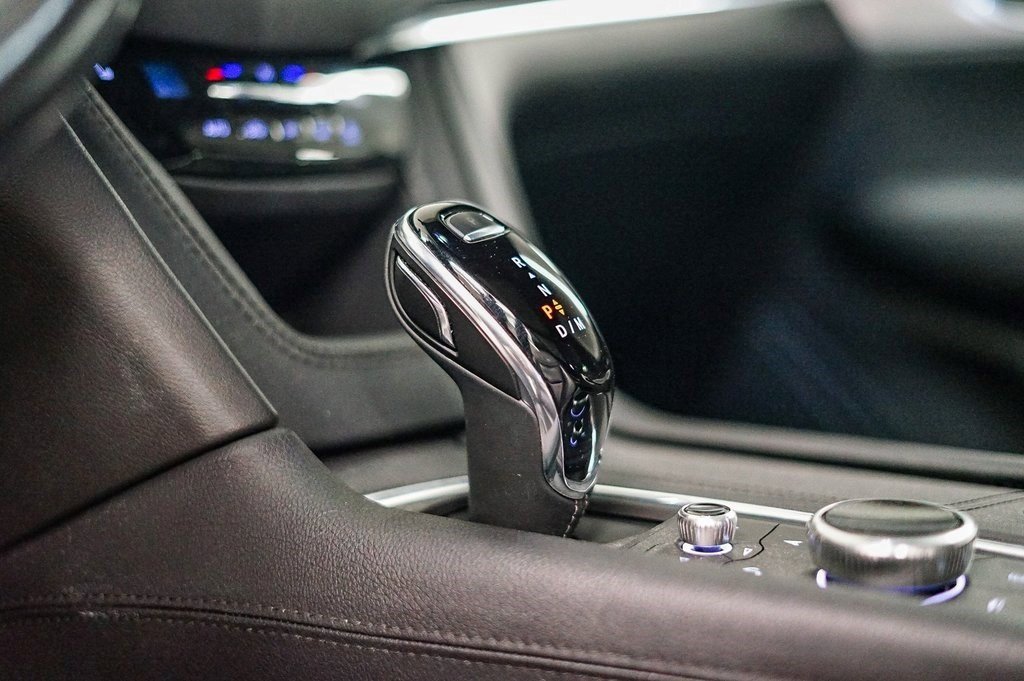 Certified 2023 Cadillac XT5 Premium Luxury image 18