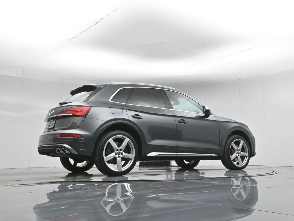 Used 2021 Audi SQ5 Premium w/ Convenience Package image 47