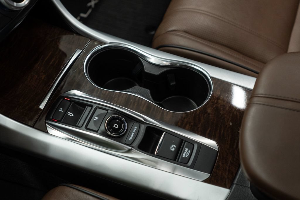 Used 2020 Acura TLX w/ Technology Package FWD image 16