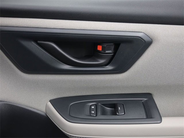 Used 2025 Subaru Forester w/ Convenience Package #1 image 30