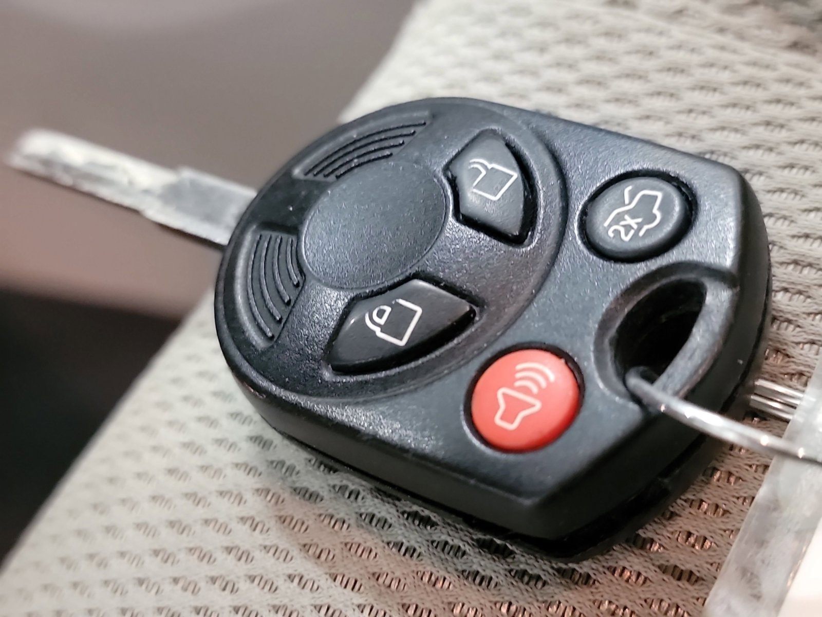 Used 2013 Ford Focus SE FWD image 30