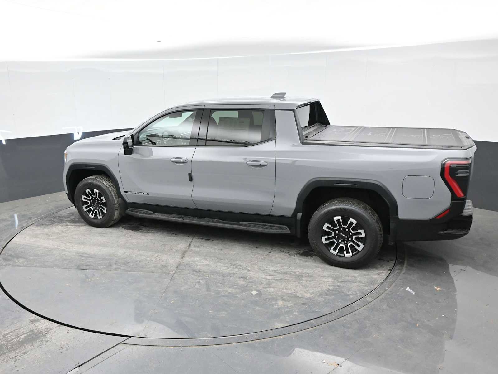 New 2026 GMC Sierra EV Elevation image 26