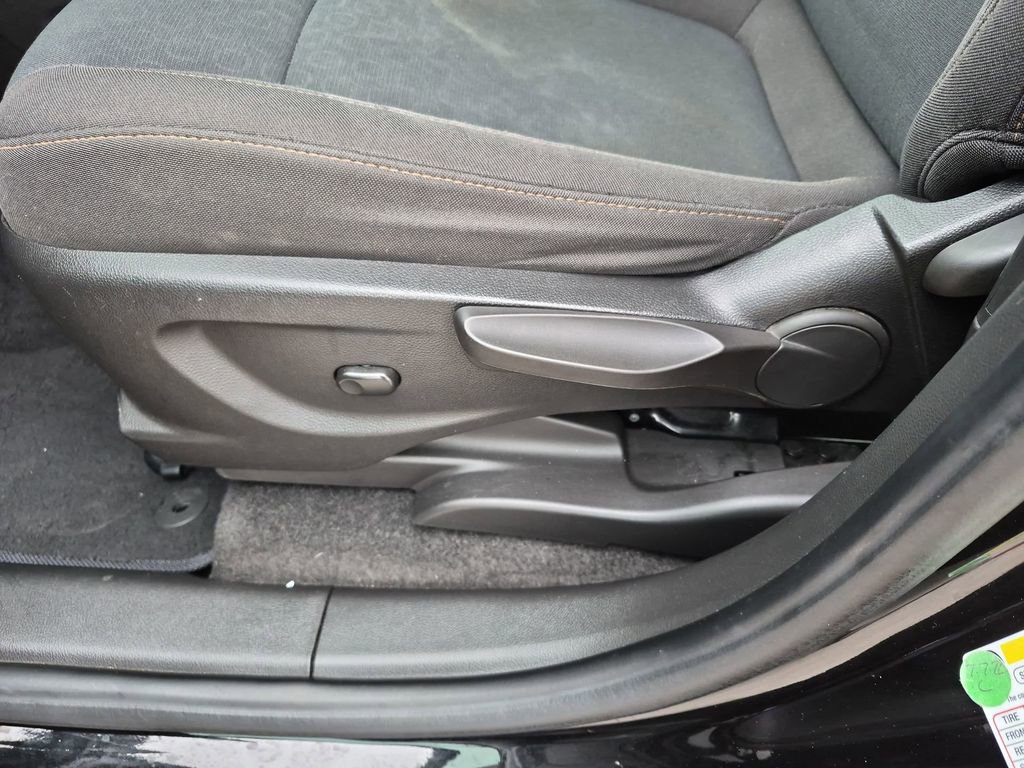 Used 2020 Chevrolet Trax LS w/ Tint and Cruise Package FWD image 12