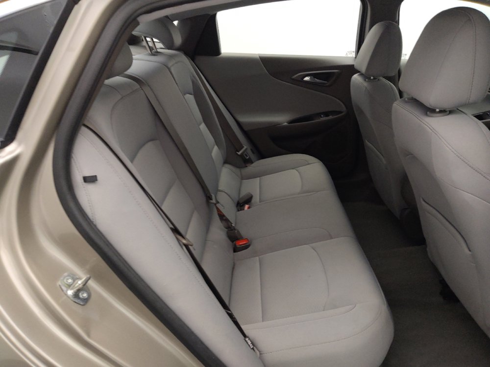 Used 2022 Chevrolet Malibu LS w/ Driver Confidence Package II FWD image 19