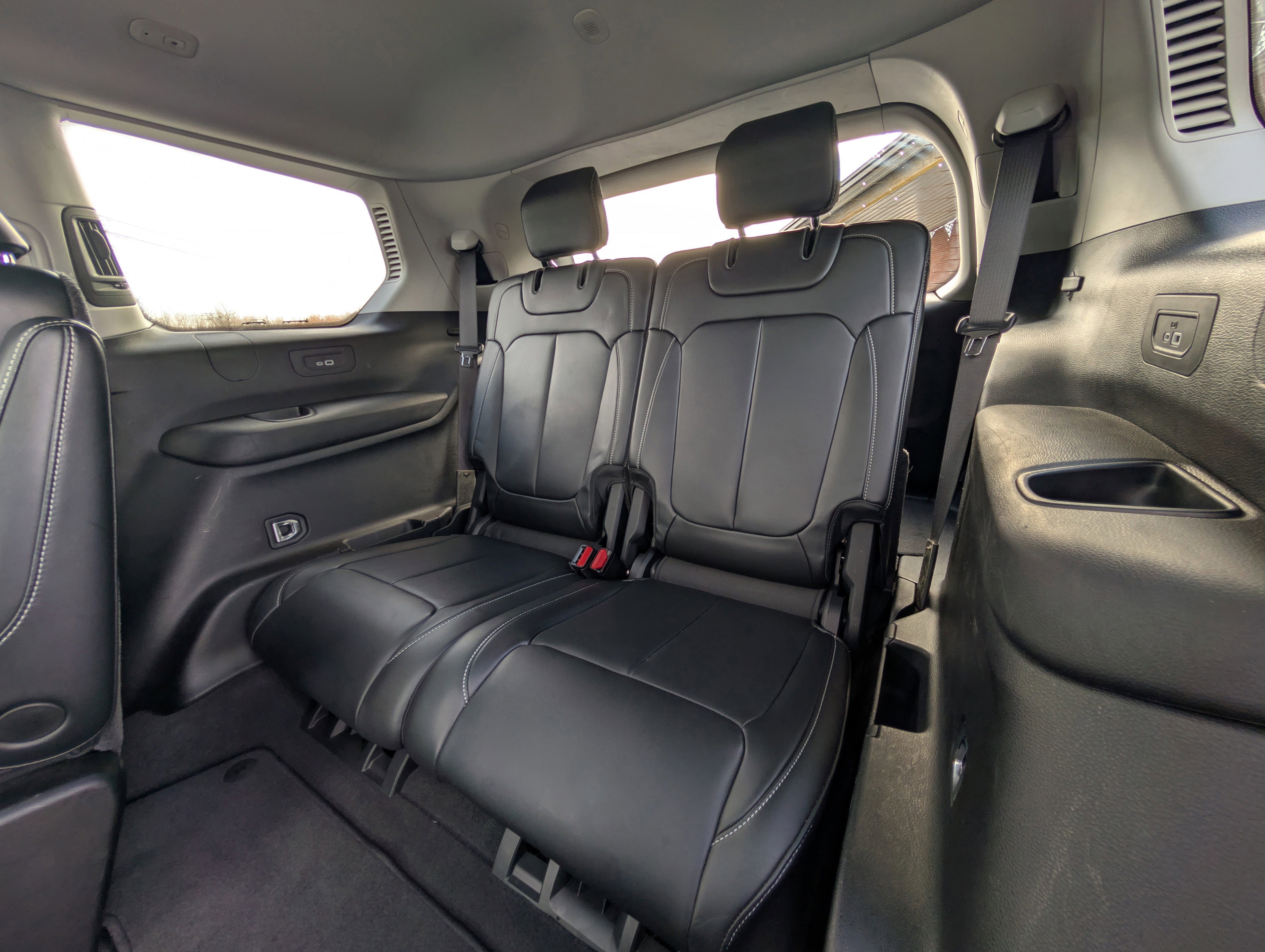 Used 2021 Jeep Grand Cherokee L Limited image 41