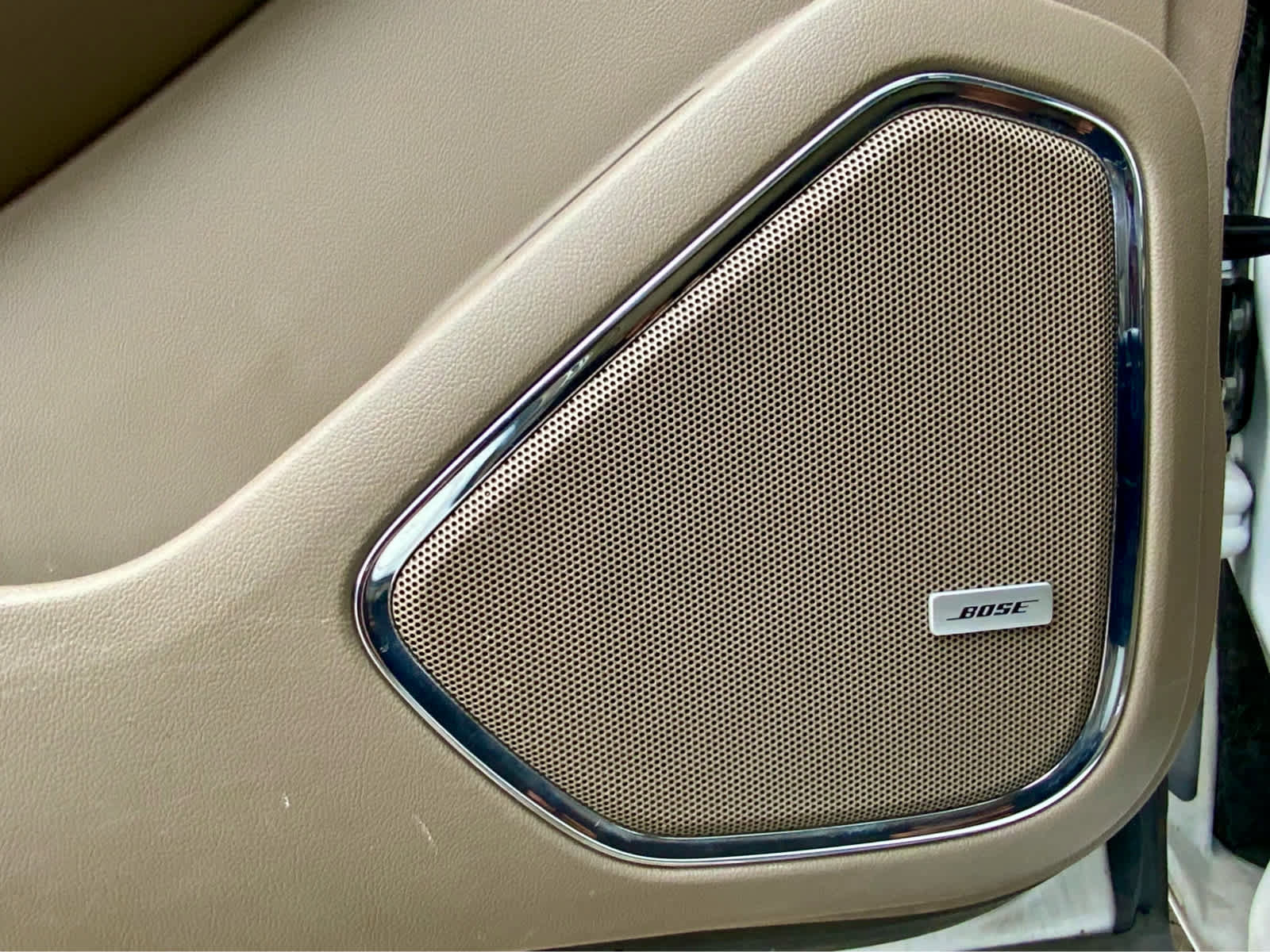 Used 2019 GMC Yukon XL SLT w/ Open Road Package image 57