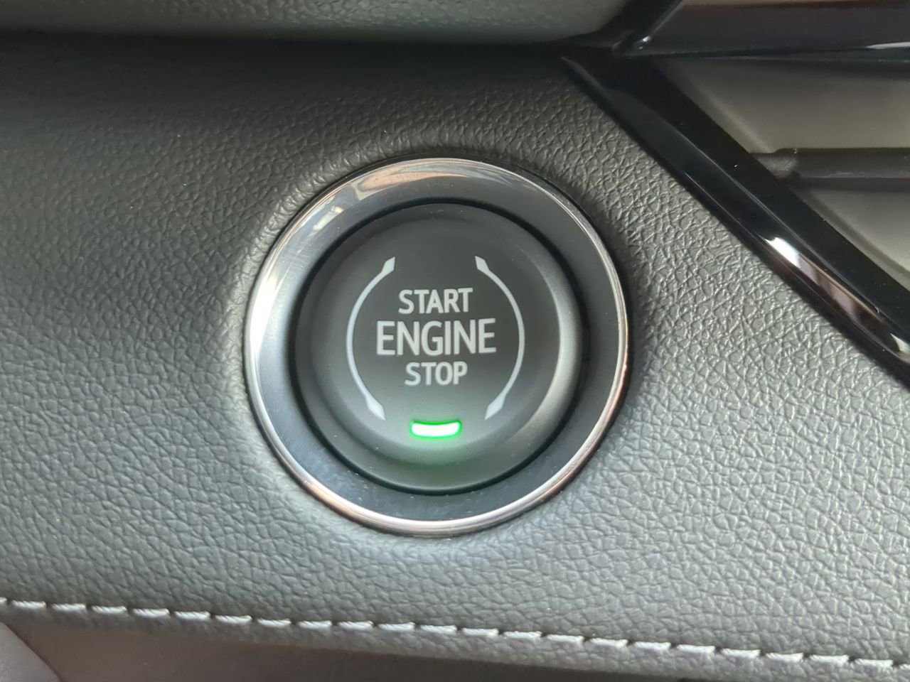 New 2026 Buick Enclave Preferred image 17