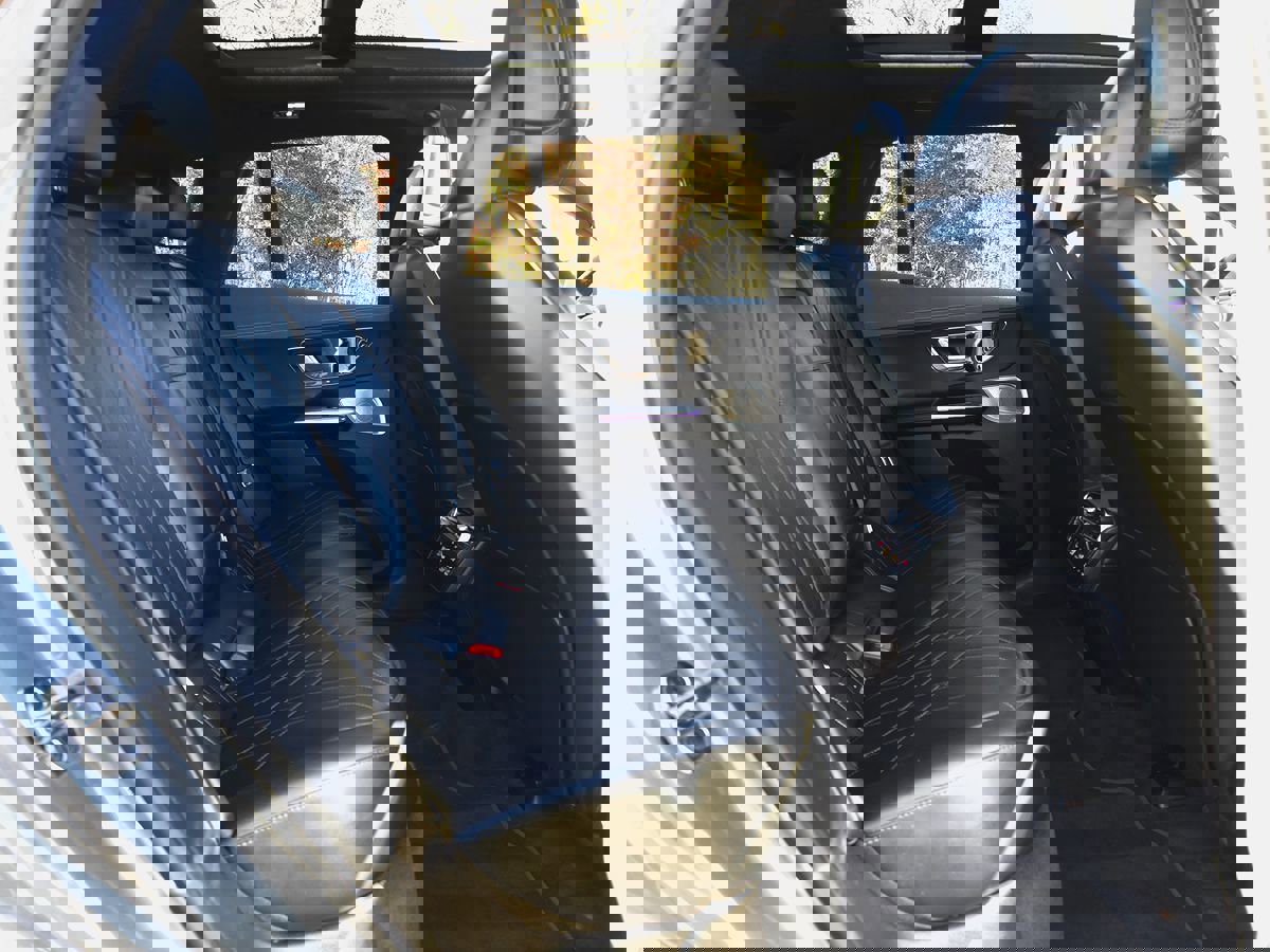 Used 2023 Mercedes-Benz EQE 500 4MATIC SUV image 19