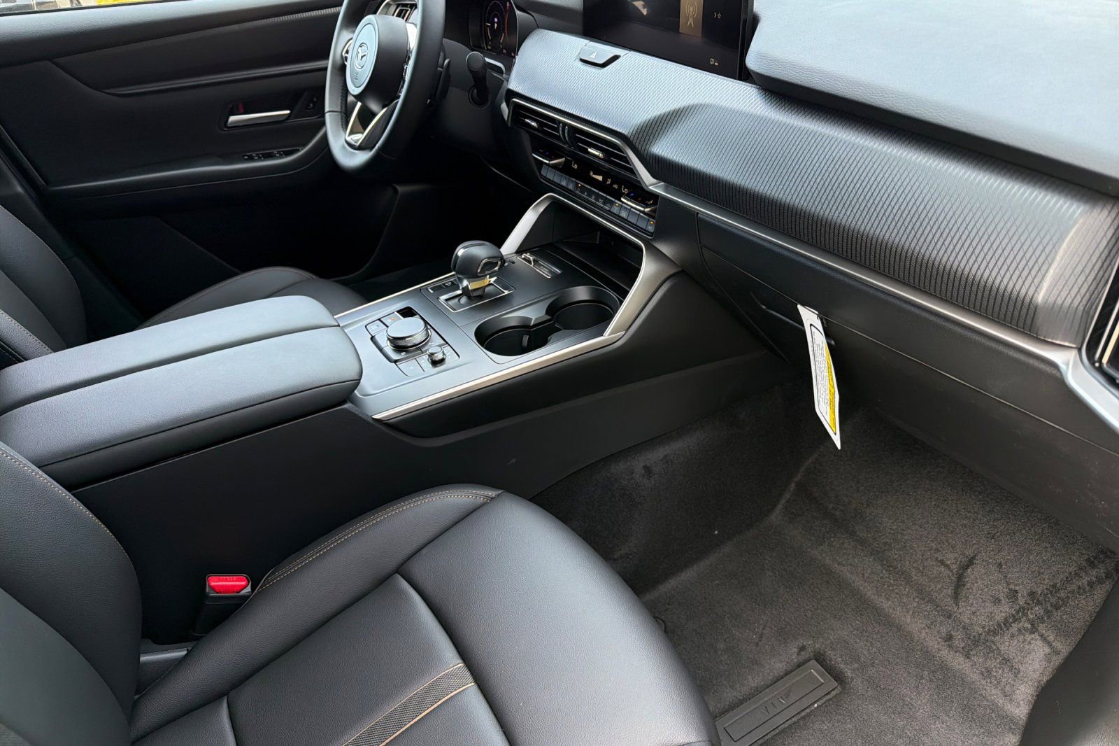New 2026 MAZDA CX-70 SC AWD/4WD image 16