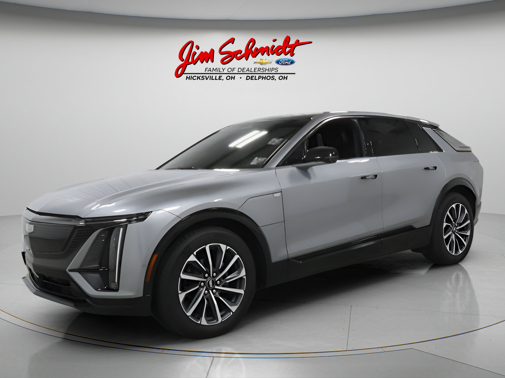 Used 2024 Cadillac Lyriq Sport AWD/4WD image 2