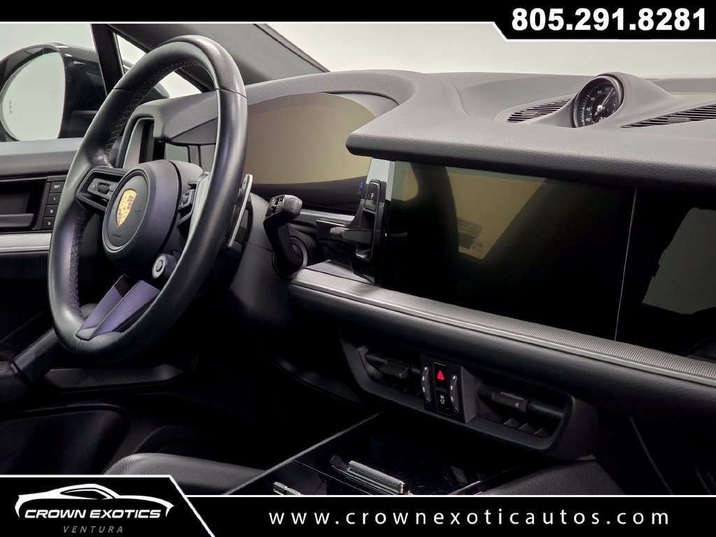 Used 2024 Porsche Cayenne S AWD/4WD image 13