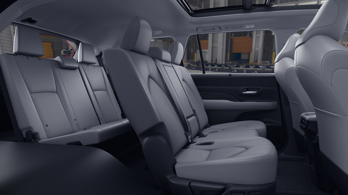 New 2026 Toyota Grand Highlander AWD Hybrid image 21