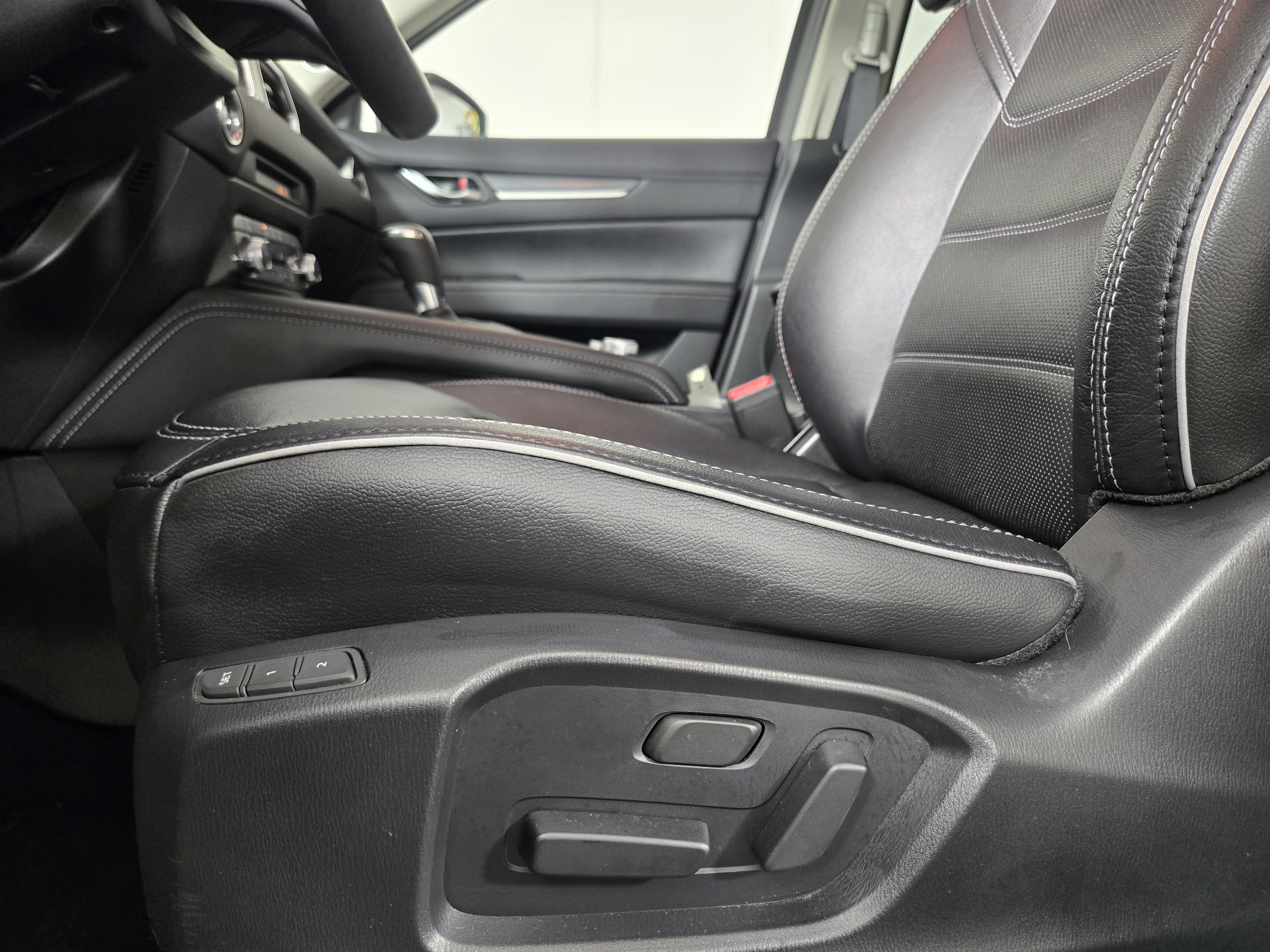 Certified 2024 MAZDA CX-5 AWD 2.5 S w/ Premium Package image 31