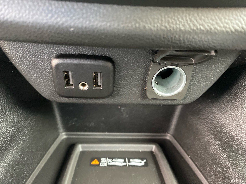 Used 2023 Chevrolet Traverse LT image 14