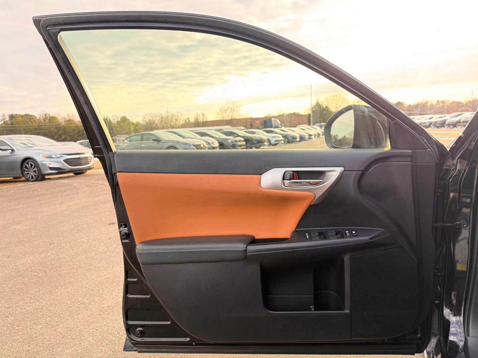 Used 2012 Lexus CT 200h image 12