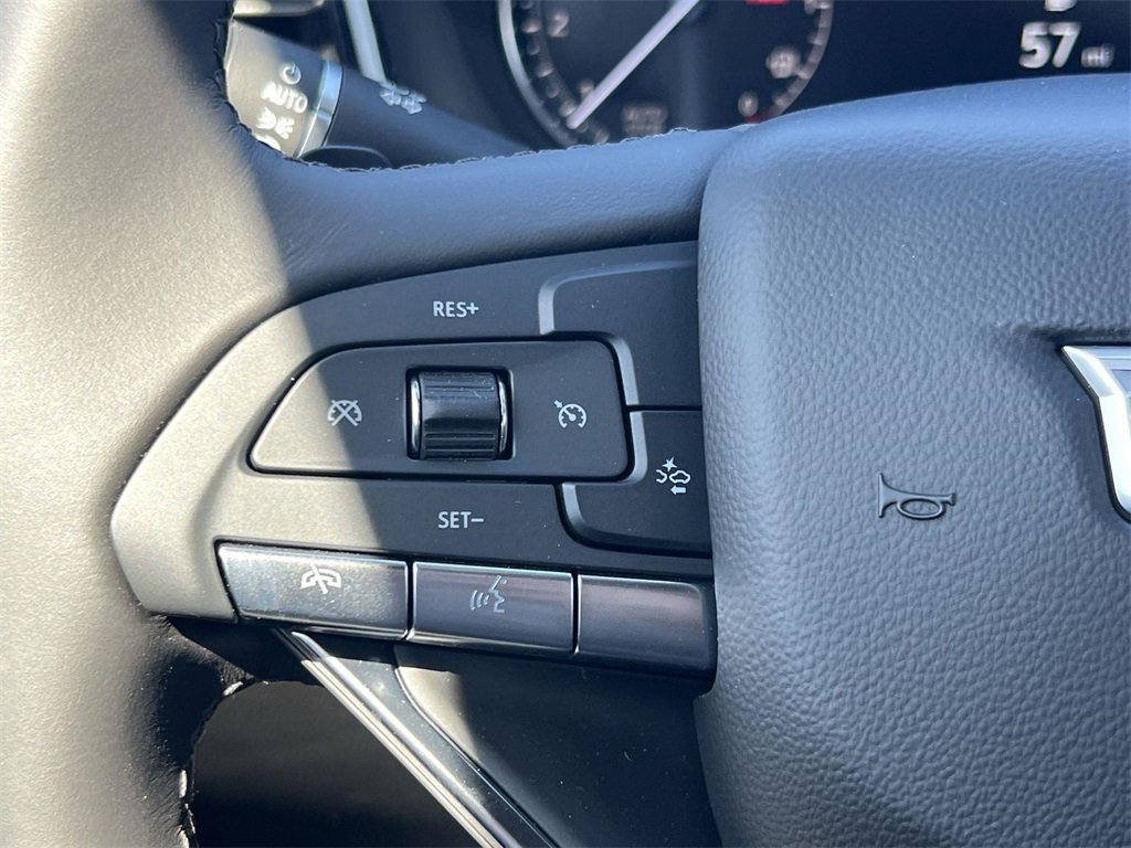 New 2025 Cadillac XT6 Luxury image 13