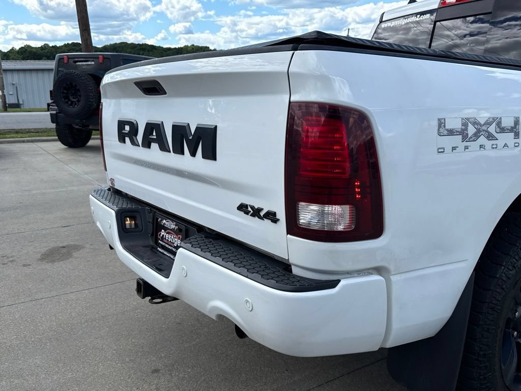 Used 2018 RAM 1500 Sport w/ Quick Order Package 26Q Night AWD/4WD image 16