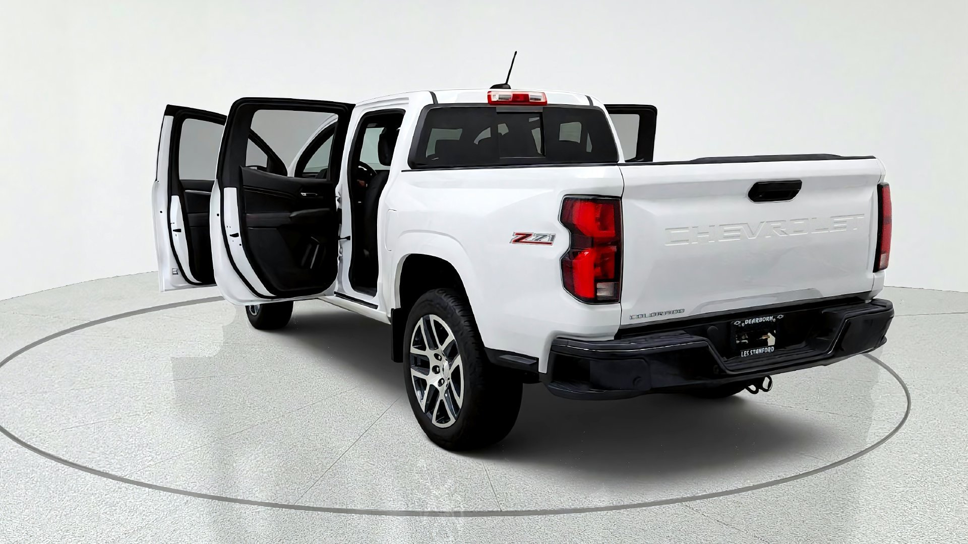 Used 2024 Chevrolet Colorado Z71 AWD/4WD image 11