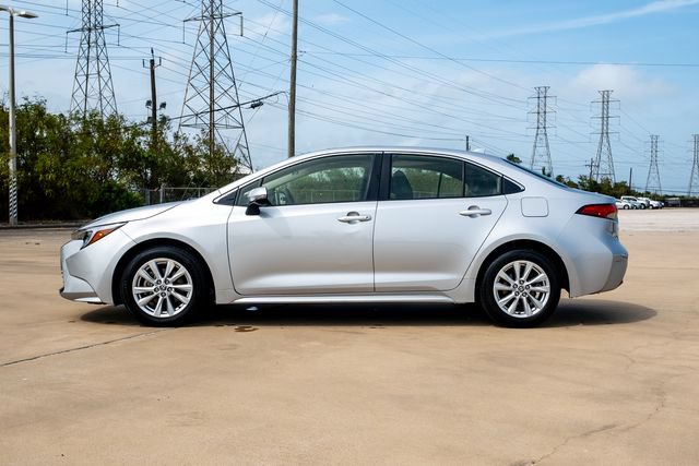 Certified 2023 Toyota Corolla XLE FWD image 5