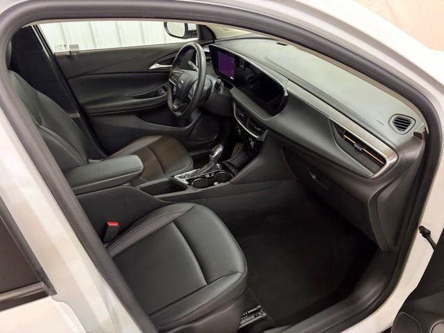Used 2024 Buick Encore GX Sport Touring AWD/4WD image 20