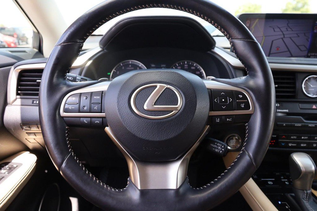 Used 2022 Lexus RX 350L Premium w/ Premium Package AWD/4WD image 13