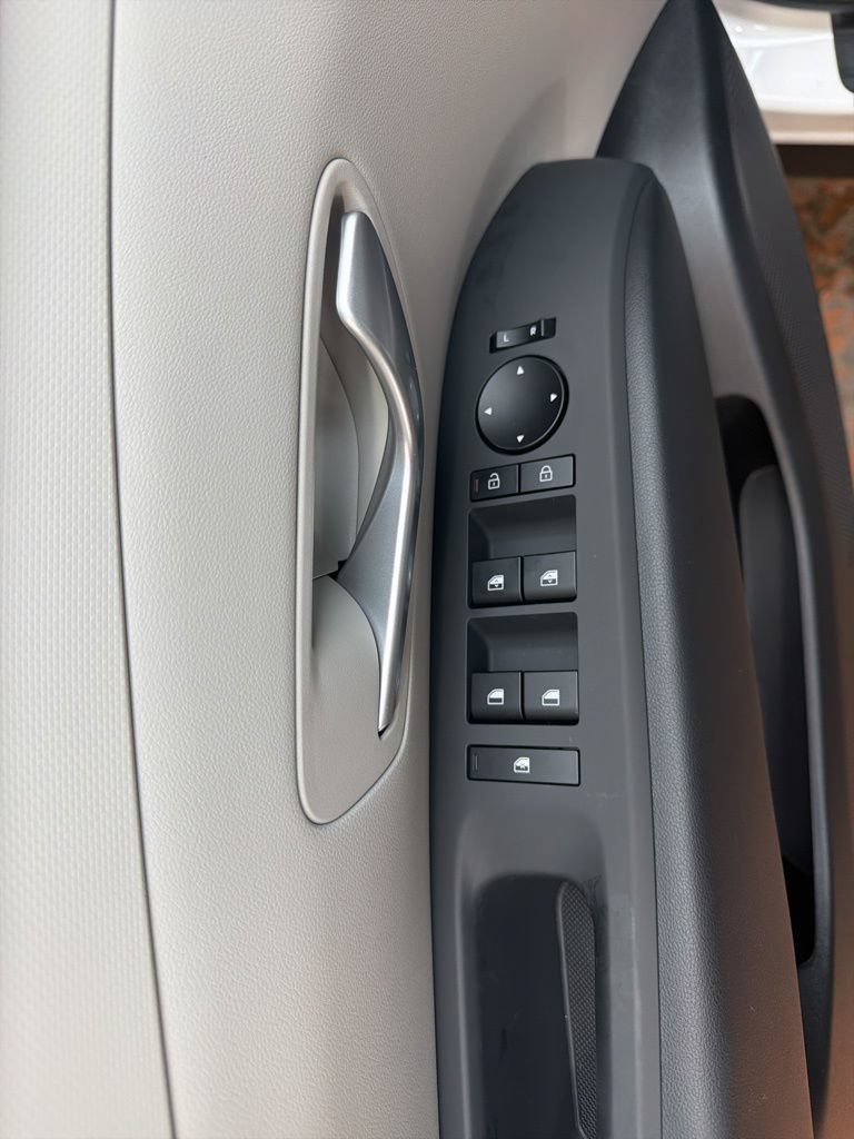 New 2026 Hyundai Tucson SEL FWD image 23