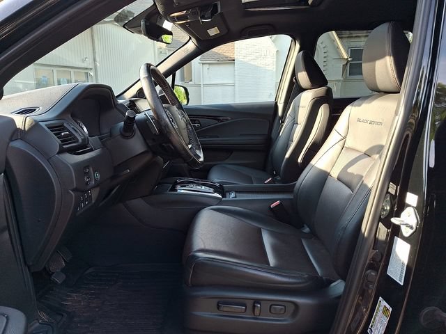 Certified 2023 Honda Ridgeline Black Edition image 14