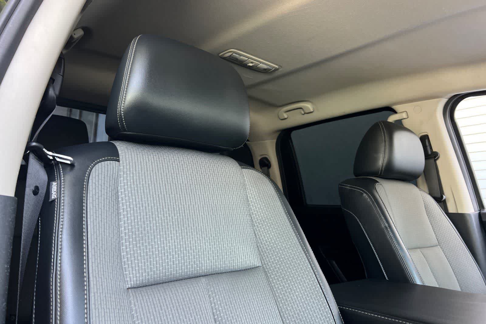 Used 2018 Nissan Titan S w/ S Utility Package AWD/4WD image 18