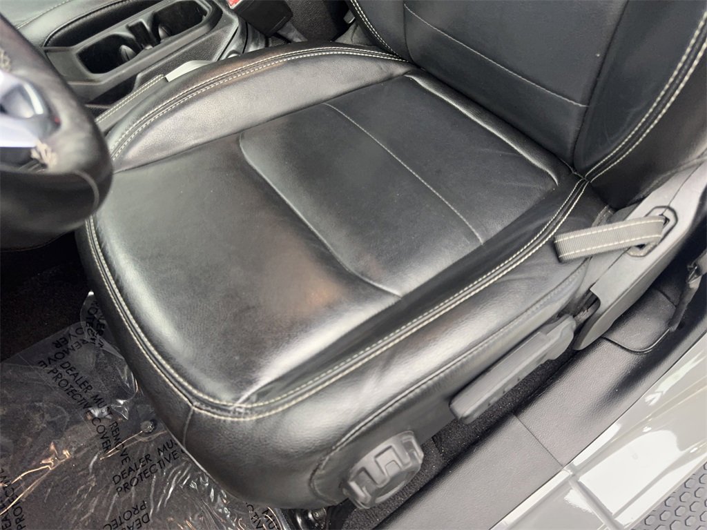 Used 2021 Jeep Wrangler Unlimited Sahara w/ Cold Weather Group image 30