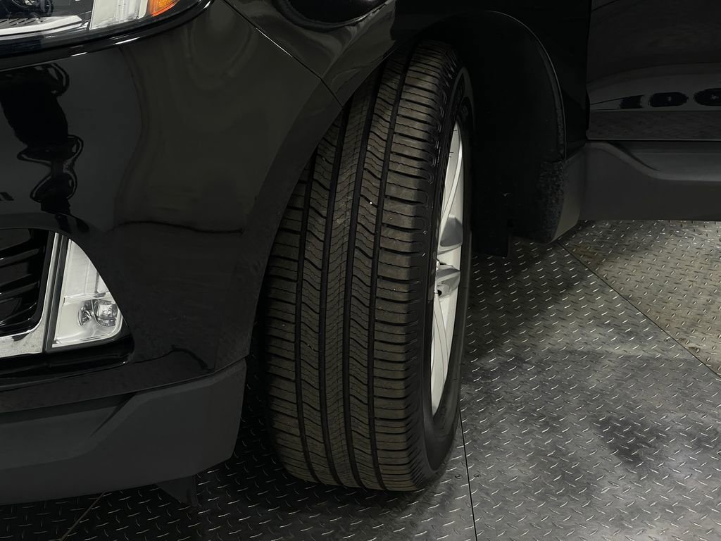 Used 2019 Ford Edge SEL w/ Equipment Group 201A image 37