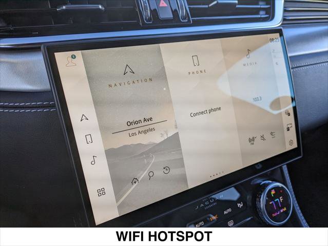 New 2026 Jaguar F-PACE R-Dynamic S image 8
