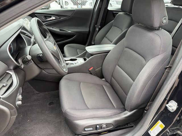 Certified 2025 Chevrolet Malibu LT image 13