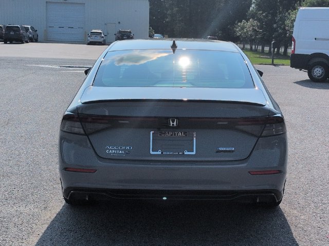 Used 2024 Honda Accord Sport image 4