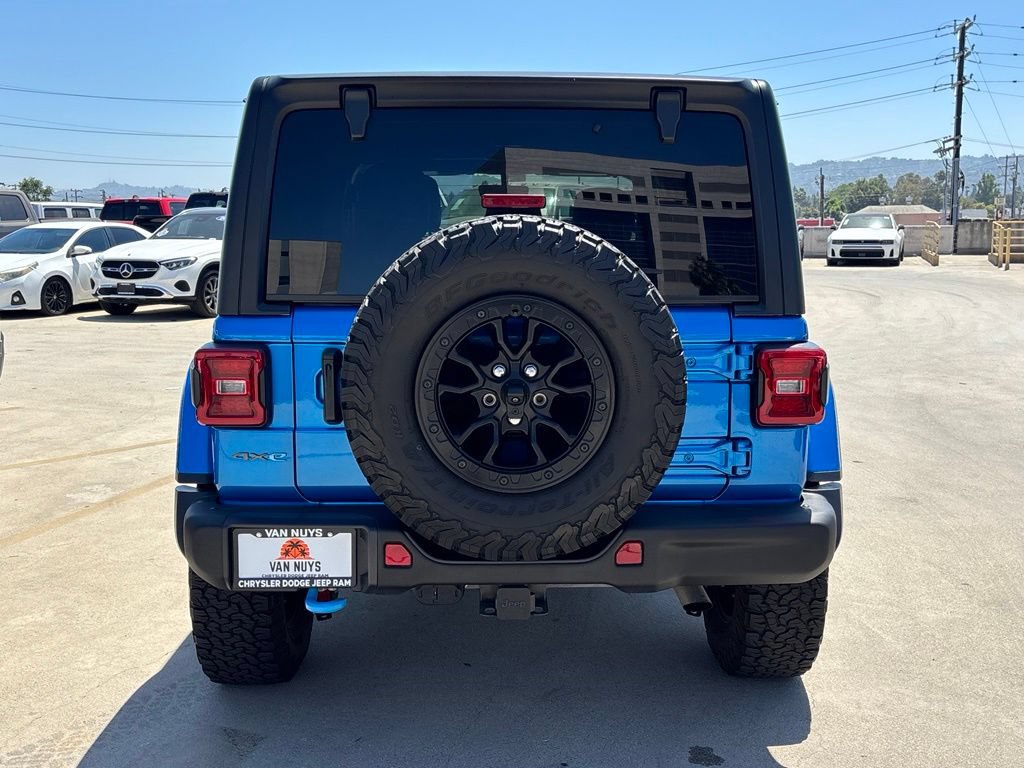 Used 2023 Jeep Wrangler Unlimited Rubicon 4xe AWD/4WD image 4