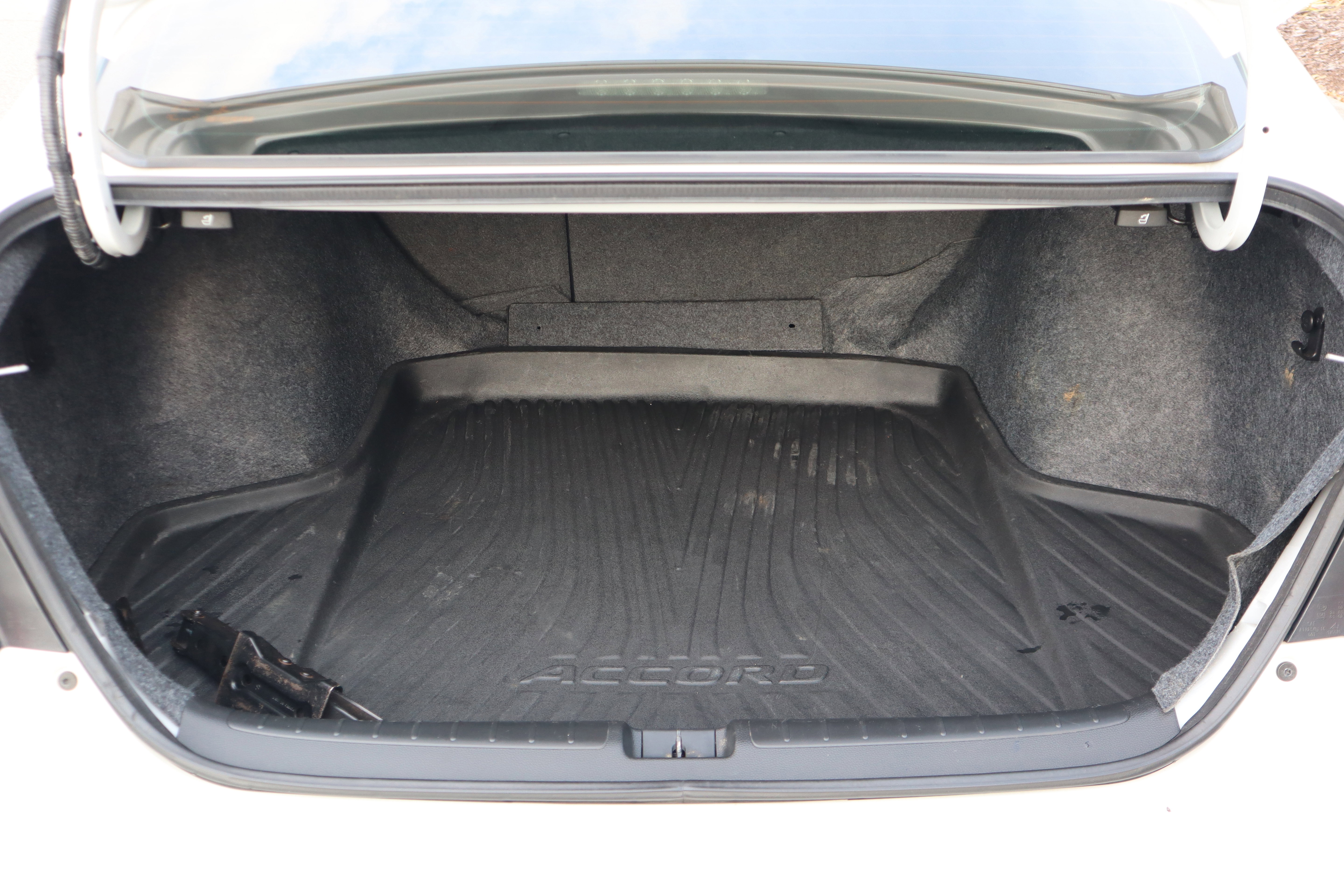 Used 2022 Honda Accord Sport image 31