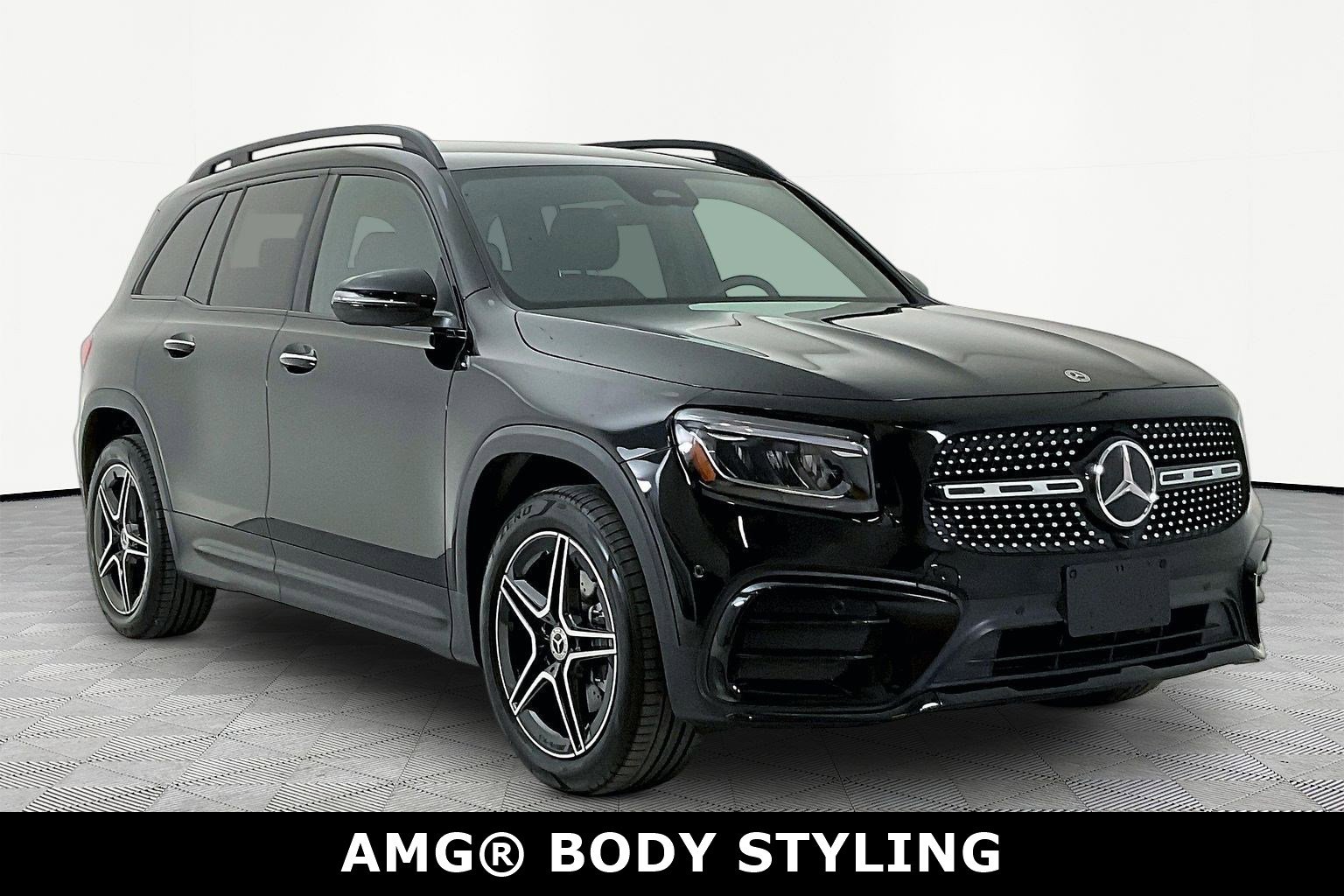 Certified 2024 Mercedes-Benz GLB 250 image 3