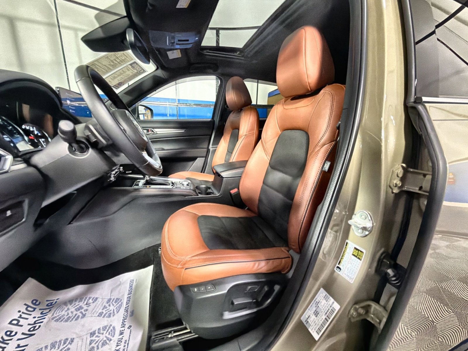 Used 2024 MAZDA CX-5 Carbon Edition image 31