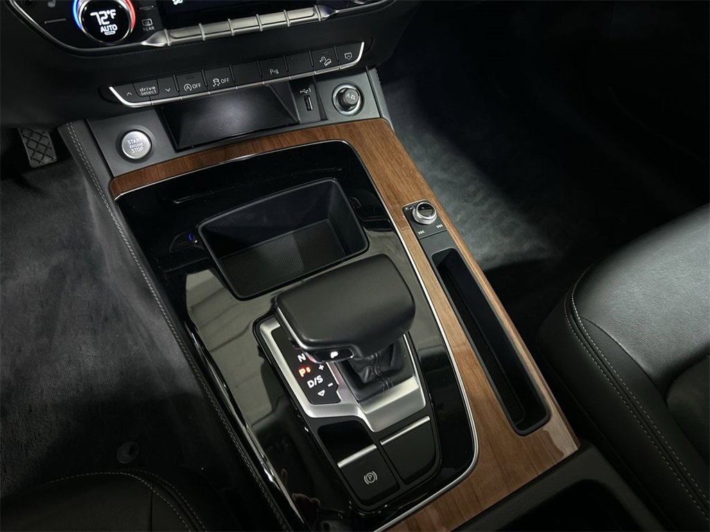 Used 2021 Audi Q5 2.0T Premium Plus w/ Premium Plus Package image 22